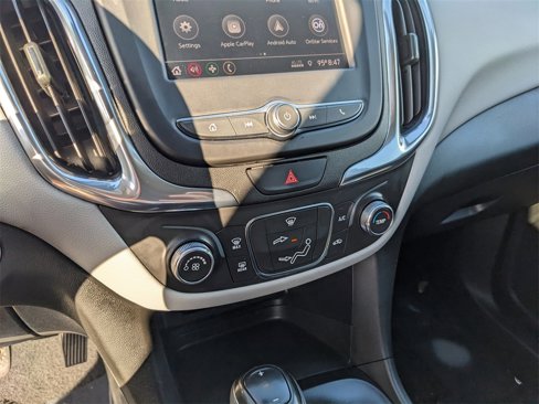 Used 2021 Chevrolet Equinox LT image 25