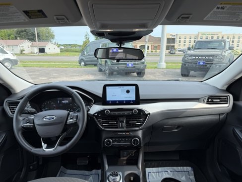 Certified 2022 Ford Escape SE w/ Cold Weather Package image 20