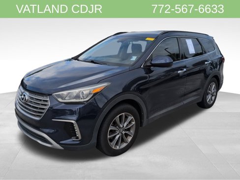 Used 2017 Hyundai Santa Fe SE image 3