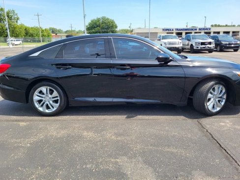 Used 2018 Honda Accord LX image 18