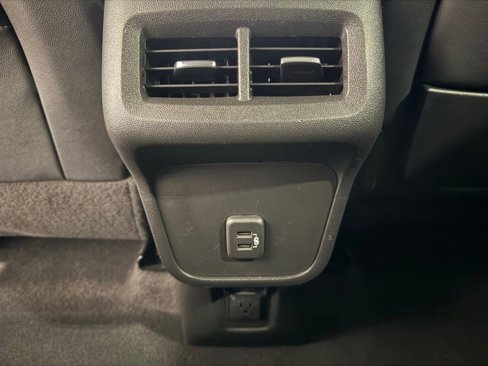 Used 2023 GMC Terrain AT4 image 30