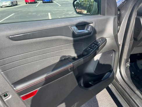 Used 2023 Ford Escape ST-Line w/ Tech Pack #1 image 36
