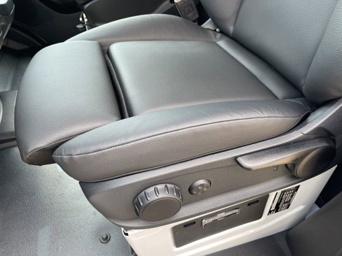 New 2024 Mercedes-Benz Sprinter 2500 image 13