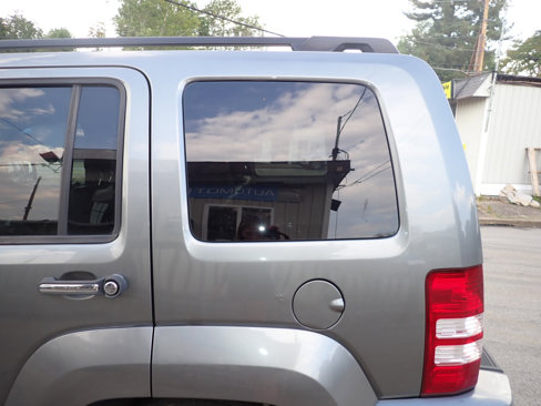 Used 2012 Jeep Liberty Sport image 17