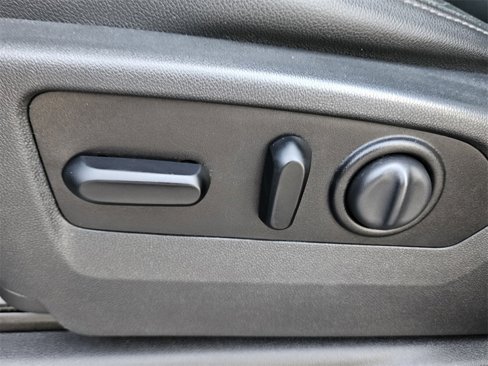 Used 2020 Chevrolet Silverado 1500 RST w/ All-Star Edition image 24