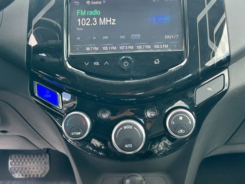 Used 2015 Chevrolet Spark LT image 20
