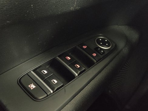 Used 2020 Kia Forte LXS image 27