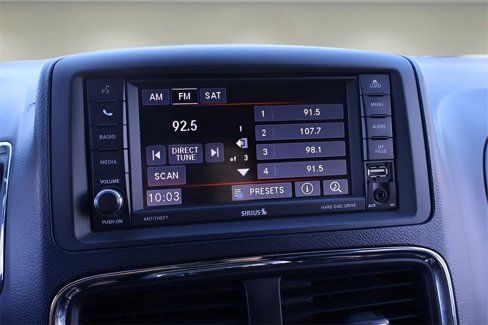 Used 2017 Dodge Grand Caravan SXT image 26