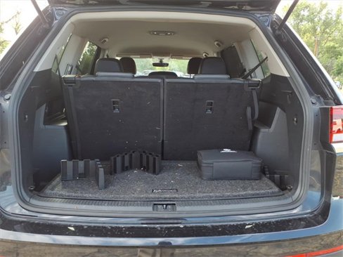 Used 2022 Volkswagen Atlas SE image 31