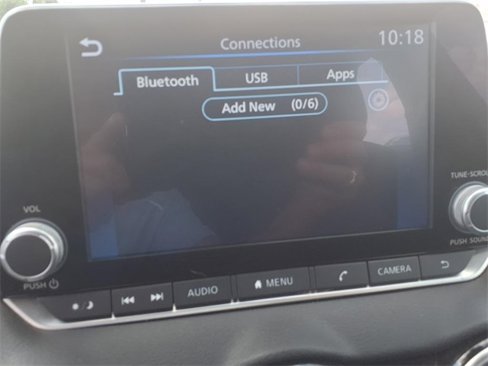 Used 2024 Nissan Sentra SV image 8