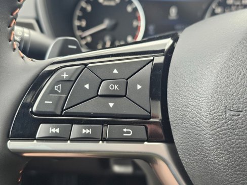 New 2025 Nissan Altima 2.5 SR w/ SR Premium Package image 34