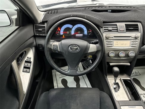 Used 2010 Toyota Camry image 23