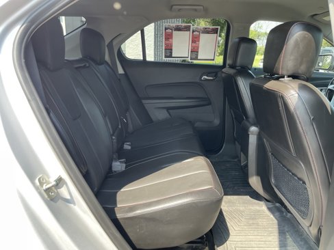 Used 2017 Chevrolet Equinox Premier w/ Enhanced Convenience Package image 30