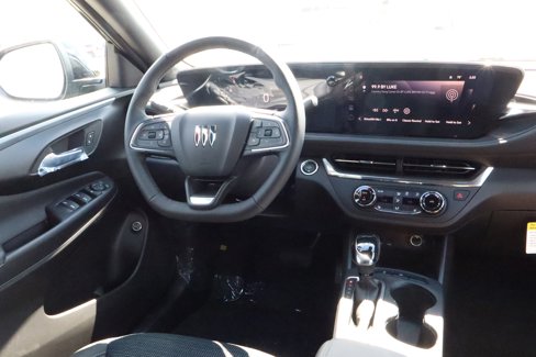 New 2025 Buick Envista Preferred w/ Convenience I Package image 10