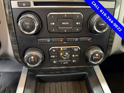 Used 2017 Ford Expedition Limited image 13