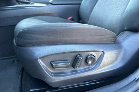Certified 2020 Toyota Camry LE image 12