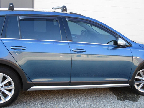 Used 2017 Volkswagen Golf Alltrack SE image 46