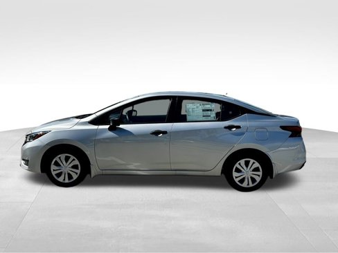 New 2025 Nissan Versa S image 3