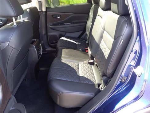 Used 2021 Nissan Murano Platinum w/ Cargo Package image 10