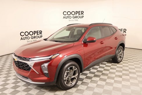 Used 2024 Chevrolet Trax LT w/ Driver Confidence Package image 10