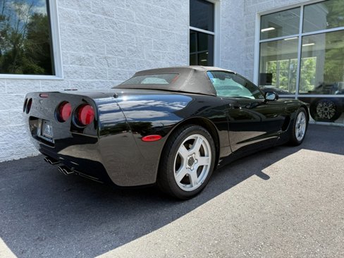 Used 1999 Chevrolet Corvette Convertible w/ Memory Pkg image 28