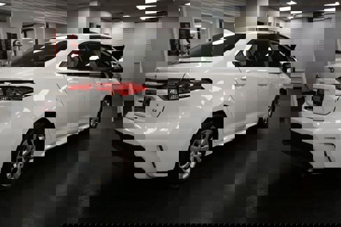 Certified 2024 Toyota Corolla LE image 7