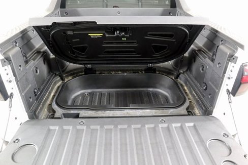 Used 2025 Hyundai Santa Cruz SE image 8