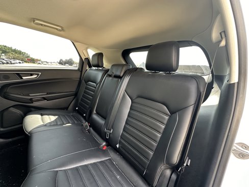 Used 2023 Ford Edge SEL image 24