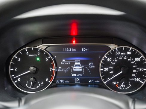 Used 2024 Nissan Altima 2.5 SV image 25