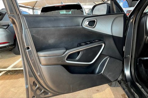 Used 2020 Kia Soul LX image 20