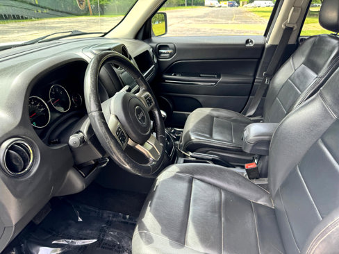Used 2012 Jeep Patriot Limited w/ Sun/Sound Group image 26