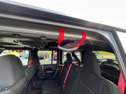 Used 2020 Jeep Wrangler Unlimited Rubicon w/ Quick Order Package 28Y Recon image 21