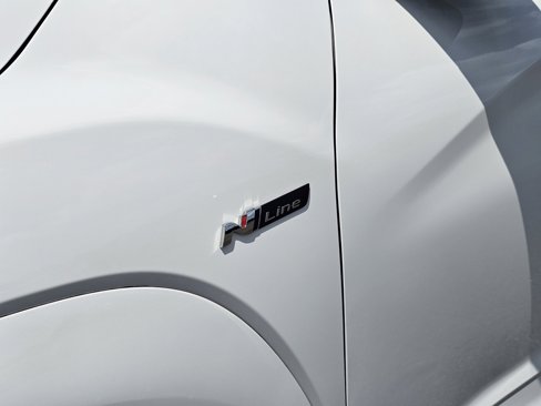 Used 2022 Hyundai Kona N Line w/ Tech Package image 13