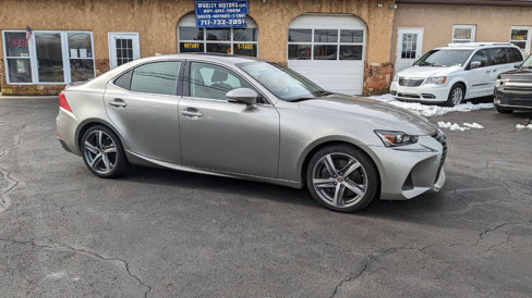 Used 2018 Lexus IS 300 AWD w/ Comfort Package image 5