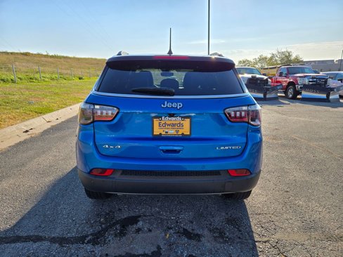 Used 2024 Jeep Compass Limited image 5