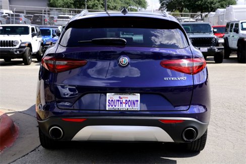 Used 2021 Alfa Romeo Stelvio Sprint w/ Sun & Sound Package image 6