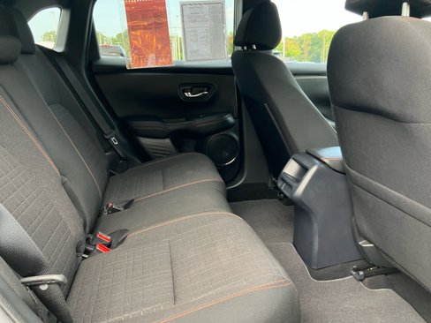 Certified 2023 Honda HR-V Sport image 33