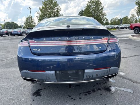 Used 2017 Lincoln MKZ Reserve w/ Climate Package image 10