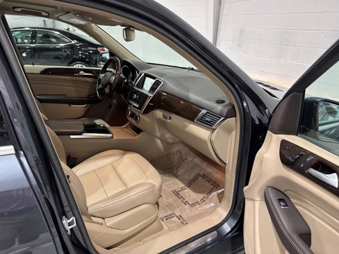 Used 2015 Mercedes-Benz ML 350 4MATIC image 49