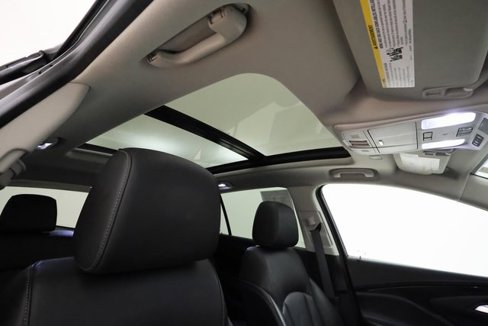 Used 2020 Buick Envision Premium w/ Driver Confidence Package image 27