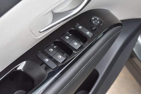 Used 2022 Hyundai Tucson Limited image 35