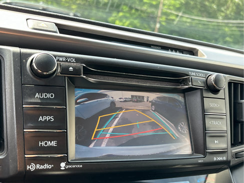 Used 2018 Toyota RAV4 XLE w/ Plus Extra Value Package image 17