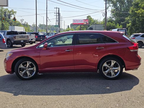 Used 2012 Toyota Venza XLE image 4