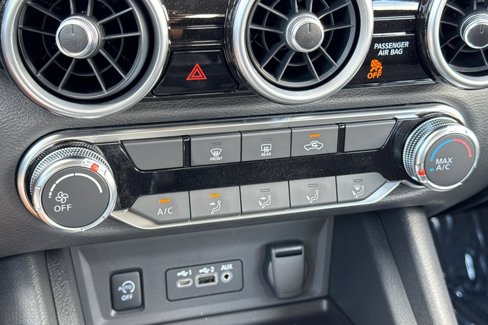 New 2025 Nissan Sentra SV w/ Trunk Package image 23