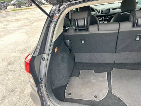 Used 2019 Honda HR-V EX image 28