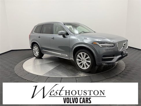 Used 2017 Volvo XC90 T6 Inscription w/ Vision Package image 1