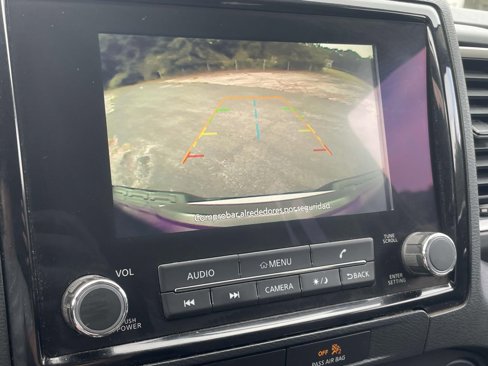 Used 2022 Nissan Frontier SV image 18