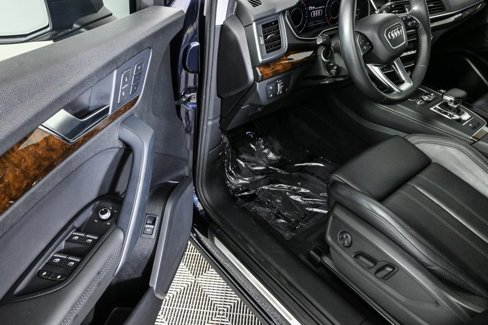 Used 2020 Audi Q5 2.0T Premium Plus w/ Premium Plus Package image 7