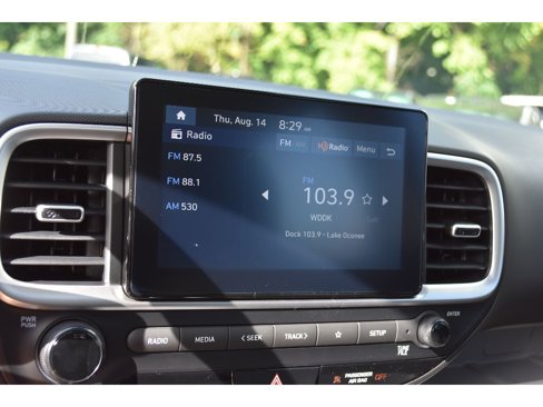 New 2025 Hyundai Venue SEL image 23