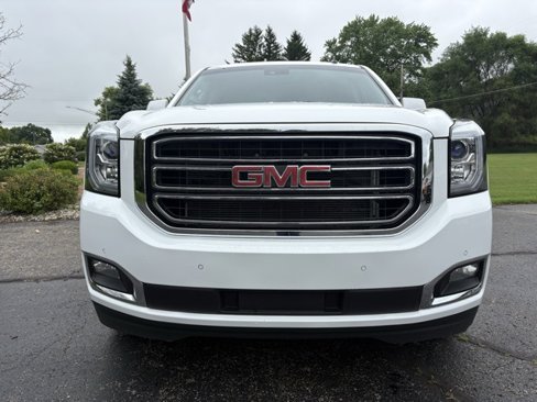 Used 2015 GMC Yukon SLT w/ Open Road Package image 2